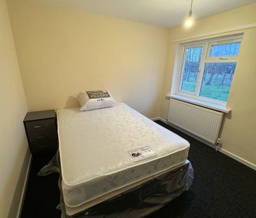 Room in a Shared House, Papyrus Way, B36 - Photo 4