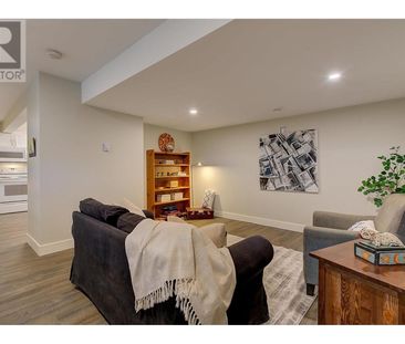 Lower suite – Picturesque Peachland! - Photo 4