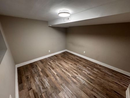 For Lease - 90 Ontario Avenue Unit# BSMT, Hamilton, Ontario - Photo 2