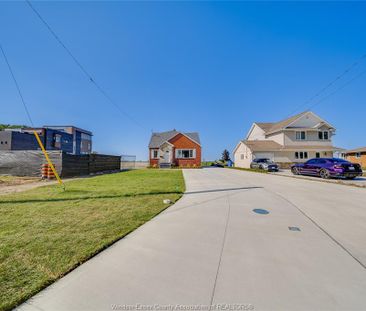 For Lease - 13902 RIVERSIDE Drive, Tecumseh, Ontario - Photo 6