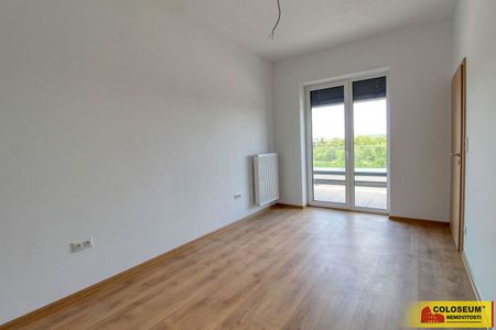 Pronájem bytu 2+kk 62 m² - Fotografie 4