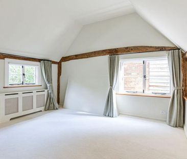 2 bedroom semi-detached house to rent - Photo 3