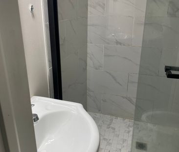 For Lease - 223 Erindale Avenue Unit# Bsmt, Hamilton, Ontario - Photo 4