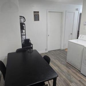 4 ½ à louer – Sainte-Marie (Centre-Sud) – Lumineux, bien situé - Photo 2