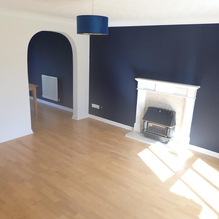 3 bedroom detached house to rent - Photo 1