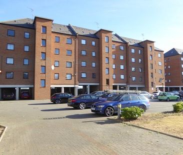 3 bedroom flat to rent - Photo 2