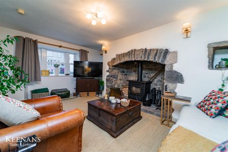 Church Gates, Gisburn, Clitheroe - Photo 2