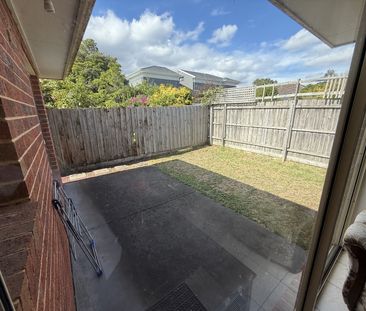 Furnished 1 Bedroom for Rent in Clayton - Photo 6