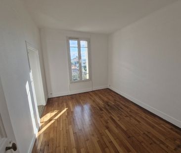 Location Appartement 2 pièces 34m² NANTERRE 92000 - Photo 4