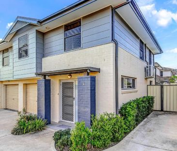 Modern family townhouse in a convenient St Marys location - Photo 6