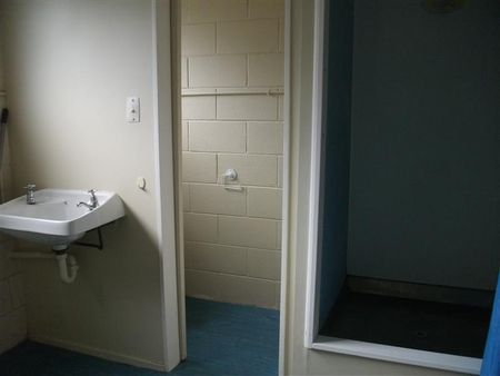 CENTRAL UPPER HUTT - Photo 4