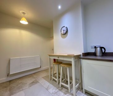 1 bedroom Ground Floor Flat to let - Photo 4