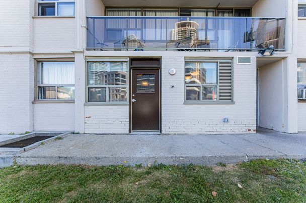 Valhalla Court [1] - Photo 1