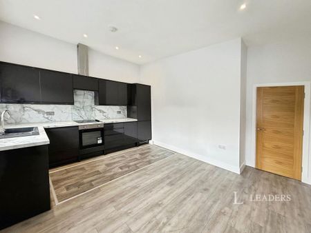 1 bedroom flat to rent - Photo 2