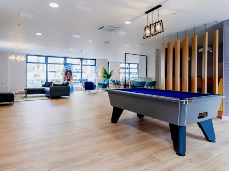 Silver En Suite (Lower Floors) - Photo 3