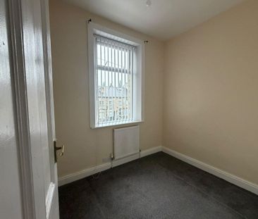 TWO BEDROOM TERRACED PROPERTY - Photo 3