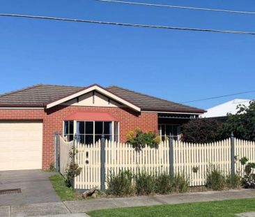 16a Birdwood Street, - Photo 2