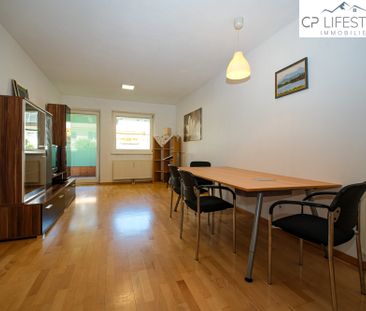 Gut geschnittene 3-Zimmer-Wohnung mit überdachter Terrasse und Tief... - Foto 3