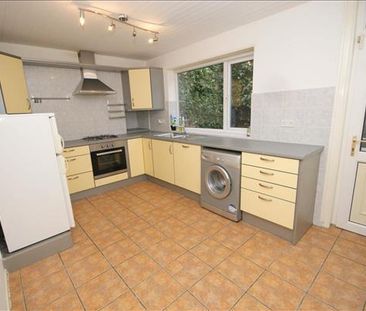 2 bedroom terraced house to rent - Photo 3