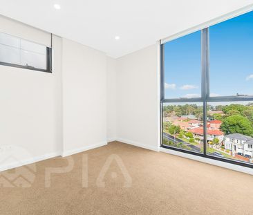 Luxurious 2-Bedroom Apartment with Stunning Views at Highline Westmead - Photo 4