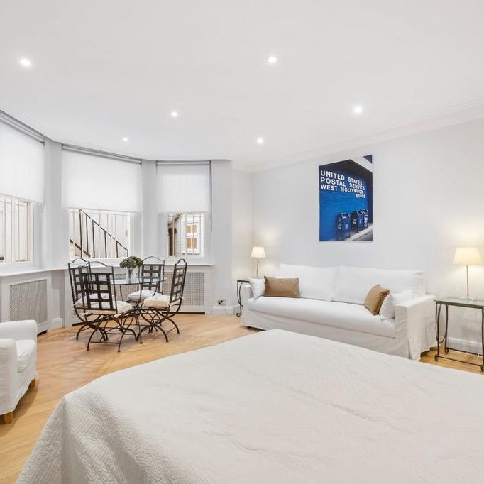 Studio to rent - Photo 1