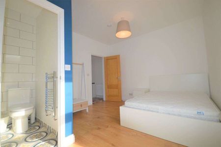 West Terrace - Photo 4