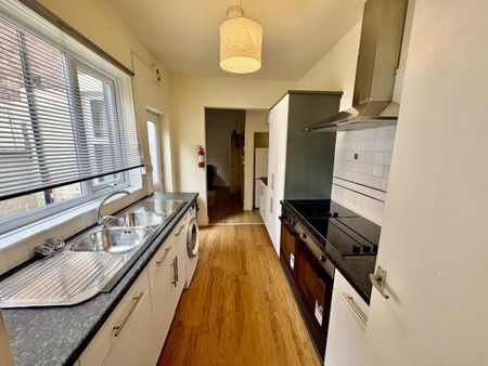 £139 pppw Watkin St, City Centre, NG3 1DL, Property for rent - Photo 4