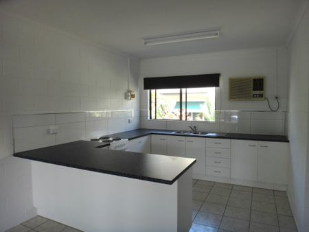 8/116 Collins Avenue, Edge Hill QLD 4870 - Apartment For Rent | Domain - Photo 3