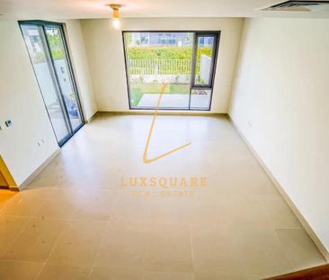 Well-Maintained 3 Bed + Maid Villa | Spacious - Photo 5