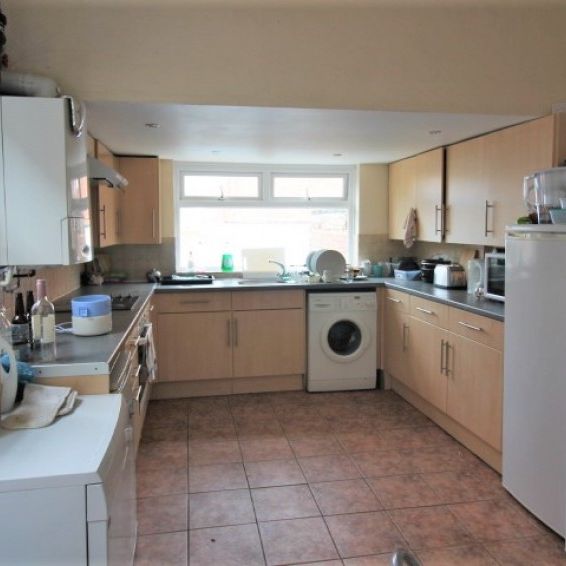 Monks Road, Exeter - Photo 1