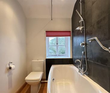 Wheston Bank, Tideswell, Buxton - Photo 6