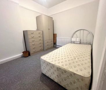 32 Empire Drive, Belfast, BT12 6GQ - Photo 6