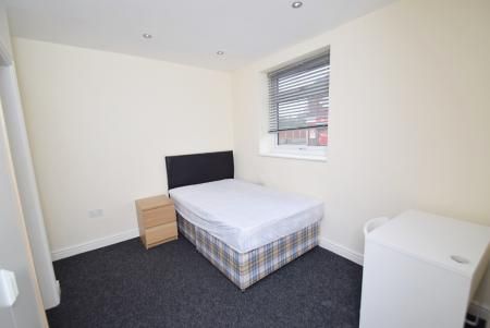 Cauldon Road, Shelton, Stoke-On-Trent, ST4 - Photo 4