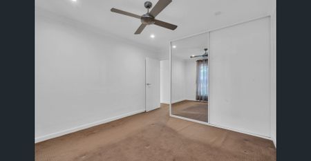 Low Maintenance Unit in Prime Location - Photo 5