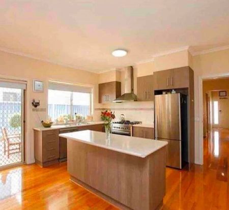 Point Cook - Photo 4