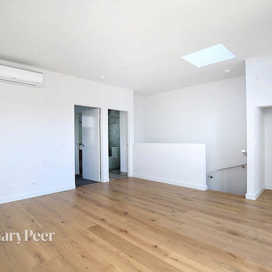 2 / 48 Hill Street, BENTLEIGH EAST - Photo 1