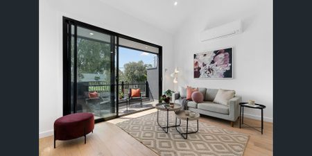 Modern Living in Prime Yarraville Location - Photo 2