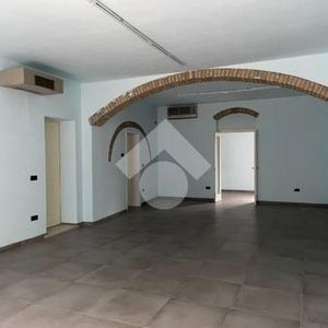 Multilocale in affitto - Photo 2