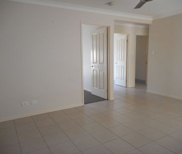 BEAUTIFUL HOME WITH HUGE ENTERTAINMENT AREA! - Photo 5