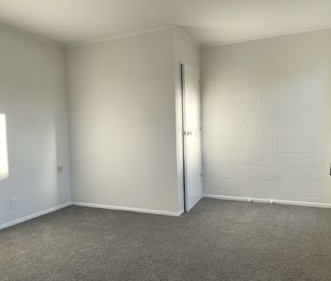 Newly Renovated in Wallaceville - Photo 6