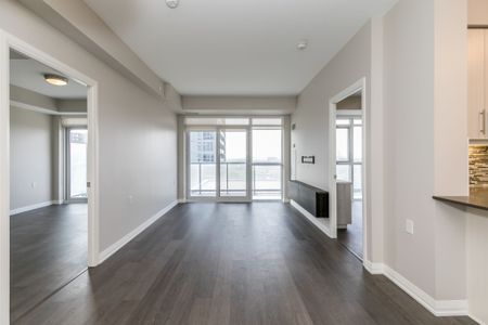 For Lease - 65 Oneida Crescent Unit# 603, Richmond Hill, Ontario - Photo 2