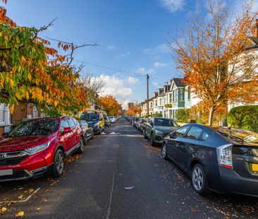 Leicester Road, London, N2 - Photo 5