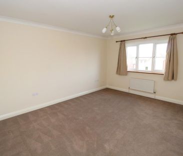 5 bedroom detached house to rent - Photo 2