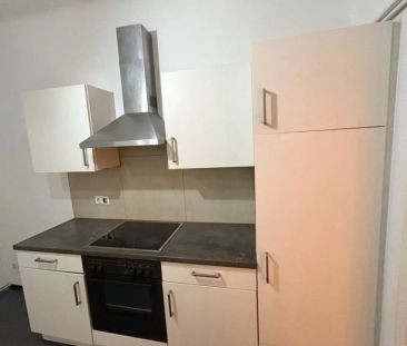 GUT GESCHNITTENE CA. 66 m² GROSSE 2-ZIMMER-WOHNUNG NAHE U1 REUMANNP... - Foto 2