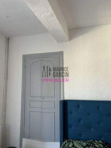 A LOUER - TRIPLEX BEAUMES DE VENISE - 4 pièces 82.70m² - Photo 5