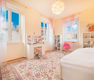 Elegante Wohnung mit Seeblick in einer stilvollen historischen Villa - Foto 1