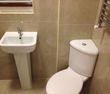 Price £1,150 pcm - Available 17/01/2026 - Furnished - Photo 4