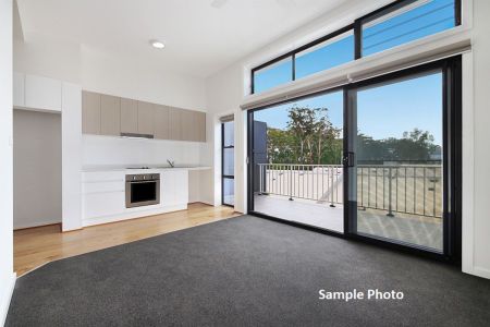 Modern One Bedroom/Studio Apartment - Photo 4