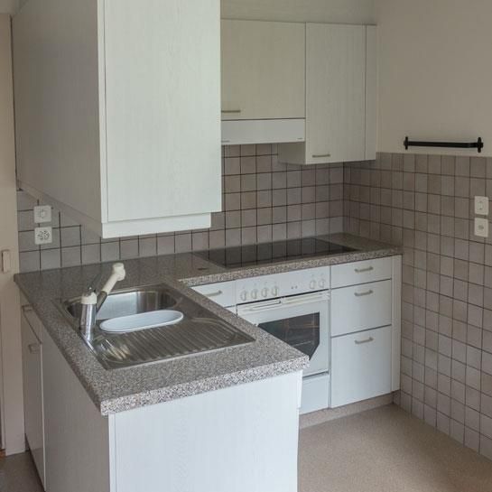 kinderfreundliche Lage, nähe Einkaufsmöglichkeiten/Schule/Kindergarten - Foto 1