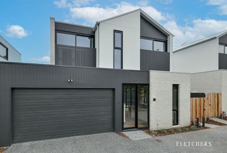 2/31 Kitchener Rd, Croydon VIC 3136 - Townhouse For Rent | Domain - Photo 5